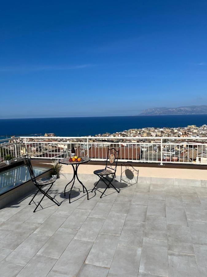 卡斯泰拉马莱La Terrazza Sul Golfo公寓 外观 照片